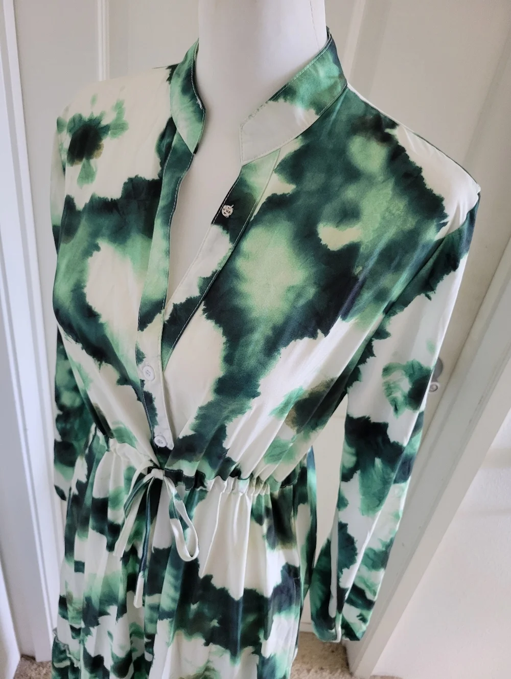 NWT Green/White Tie-Dye Floral Long Sleeve Boho Maxi Dress (SIZE S) - Picture 12 of 15